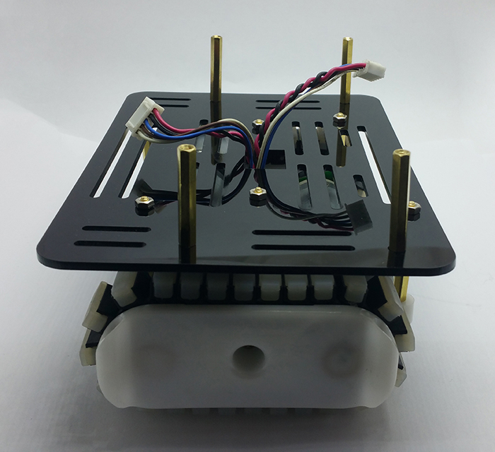 Stavebnice pásového podvozku pro robota