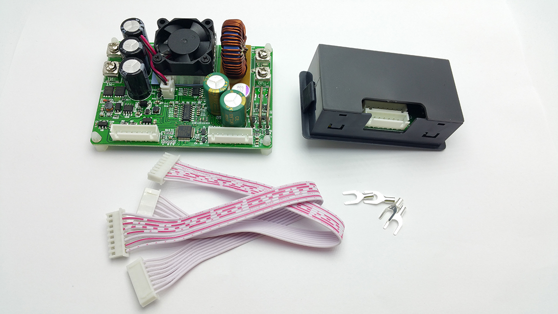 Digitální nastavitelný zdroj 50V 20A do panelu