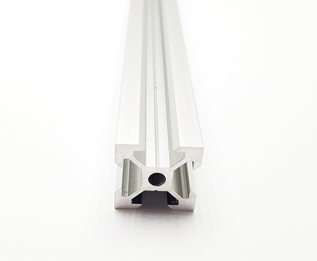Hliníkový profil konstrukční 20x20 V-Slot 500mm