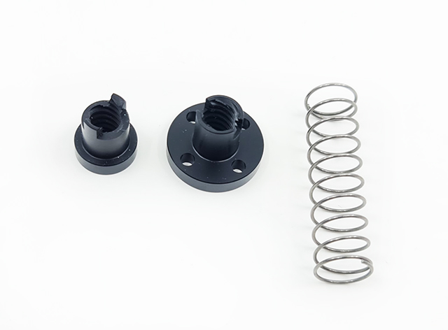 Trapézová matice POM d8 s pružinou pro vymezení vůle  T2