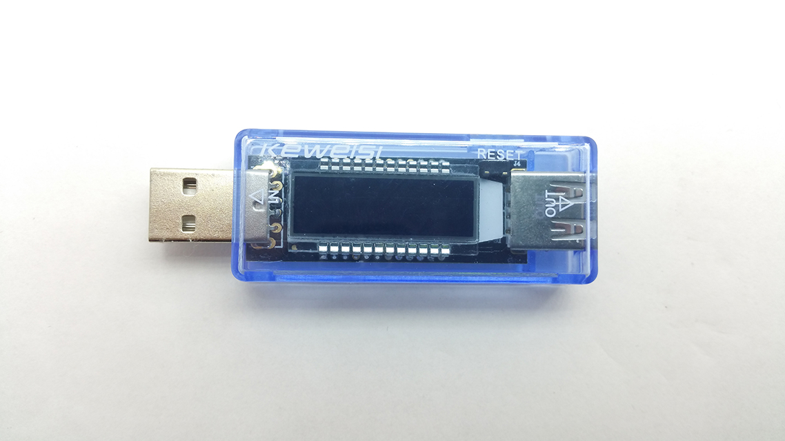 Měřič proudu,napětí a kapacity USB LCD displej