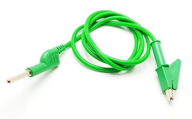 Propojovací kabel s krokosvorkou a banánkem