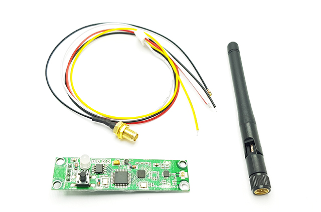 Bezdrátový DMX modul 2.4G