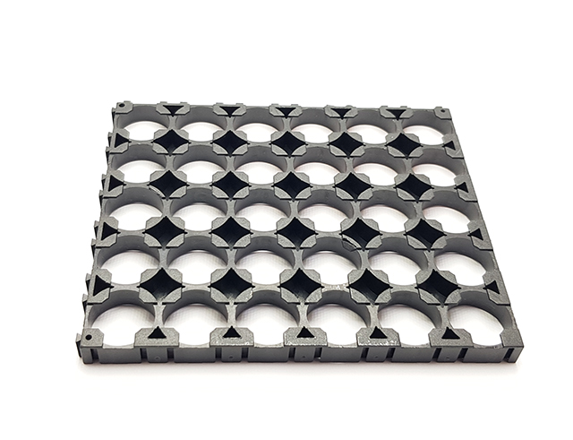 Držák na baterie , akumulátorové články 18650  6x5