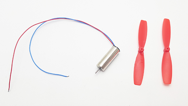 Mikro motor+ 2 x vrtule