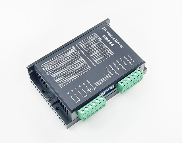 Driver pro krokové motory DM556 5,6A