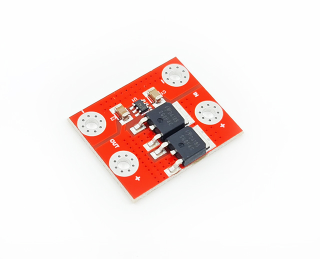 Bypasová mosfetová dioda pro solární panely 28V 15A