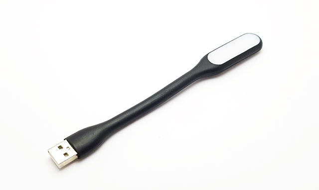 Flexibilní USB LED lampička i pro powerbank