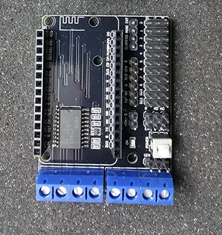 Shield na řízení motorů L293 pro NodeMcu ESP8266