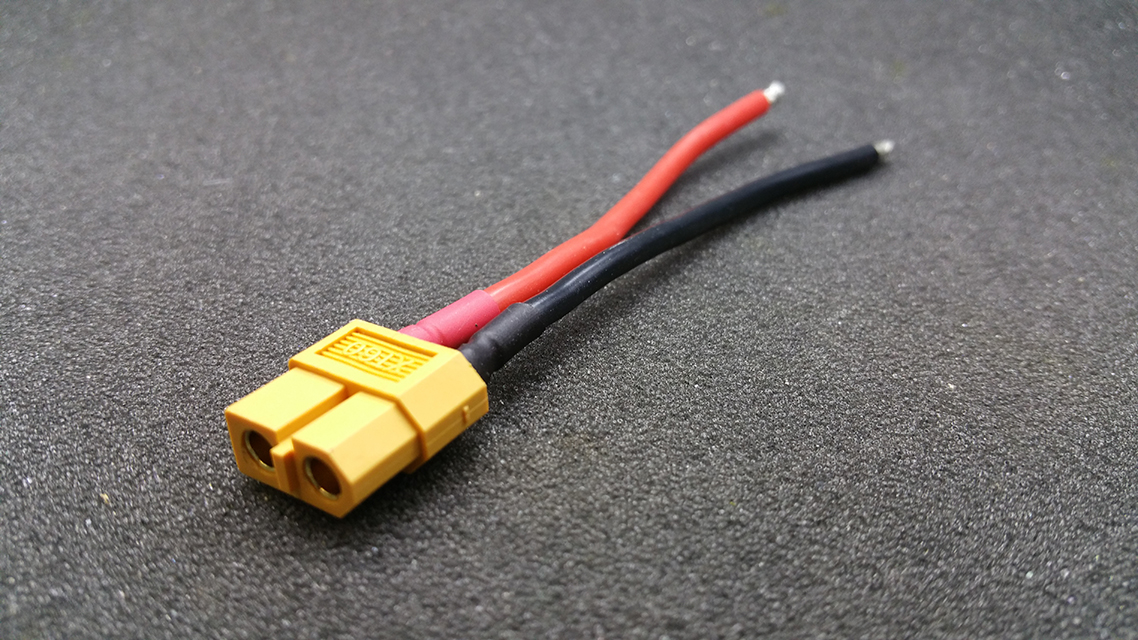 Konektor XT60 samice 60A + kabely 10cm