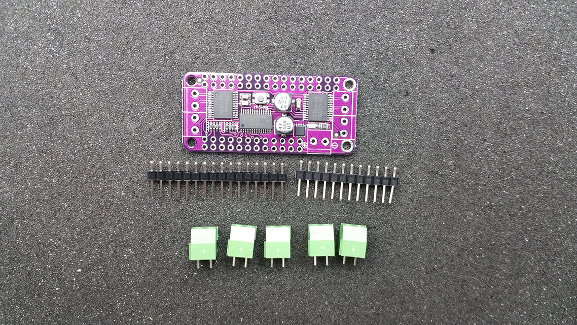 I2C modul pro řízení krokových i DC motorů