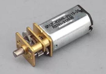 Motor s kovovou převodovkou 3V-6V
