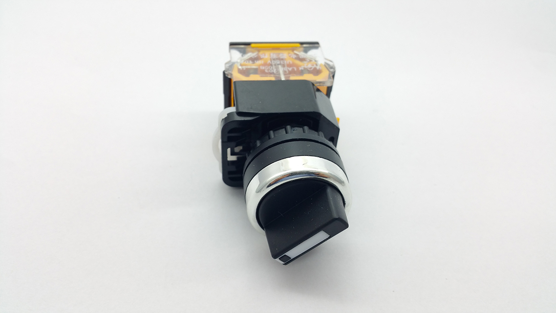 Rotační přepínač 22mm