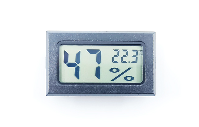 Digitální vlhkoměr a teploměr do panelu 10% až 99% -50°C až +70°C