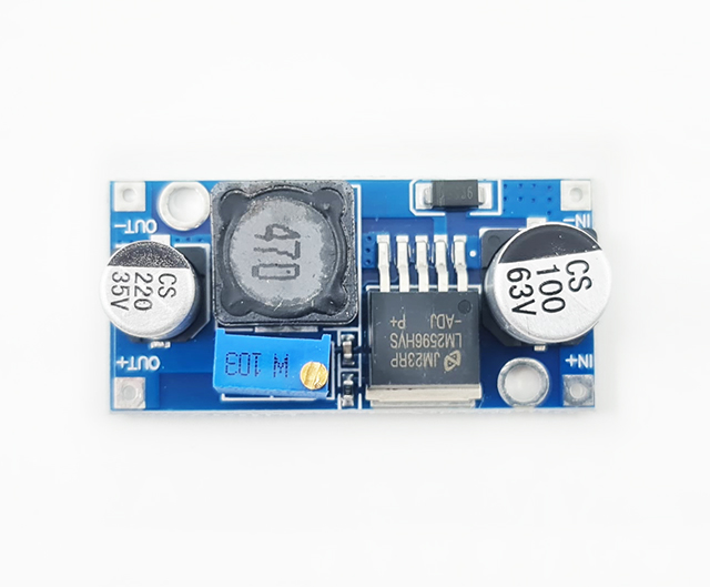 Nastavitelný zdroj snižující napětí 3-40V 