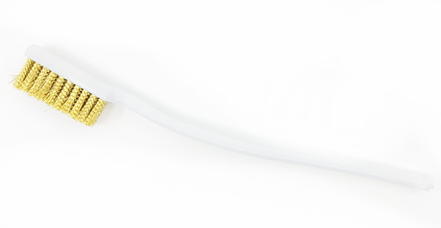 Jemná mosazná kefka, kartáček