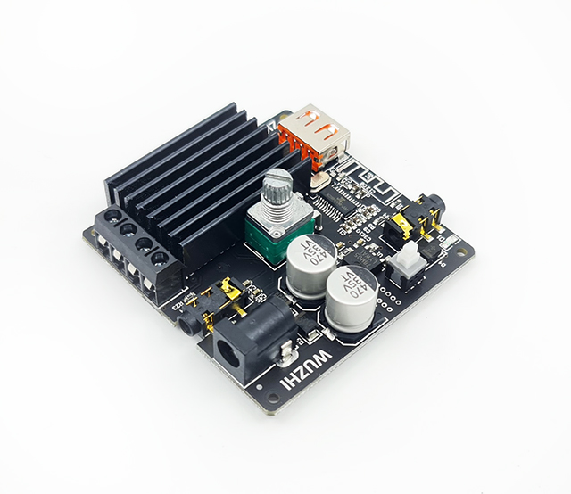 Digitální audio zesilovač Bluetooth 5.0  2x100W modul